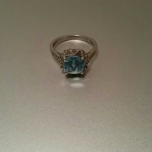8.0mm cushion-cut blue topaz vintage ring