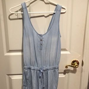 Light denim wash jumper