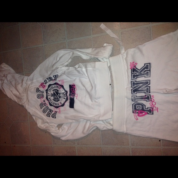 Victoria Secret PINK jogging suit sz