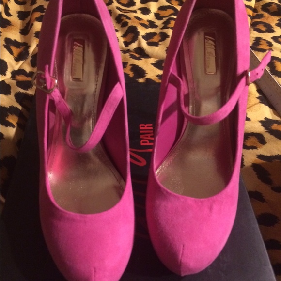 Pink Mary Jane heels 👠💕