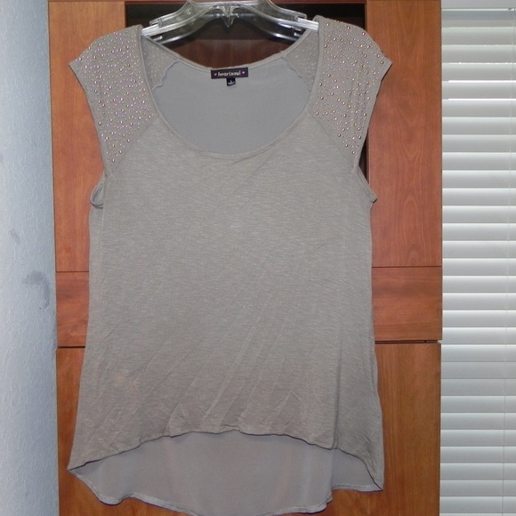 Tan high low top with studded cap sleeves