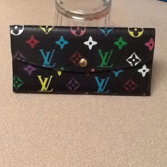 Wallet RESERVED.