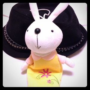 N/A!Cute bunny pencil bag!