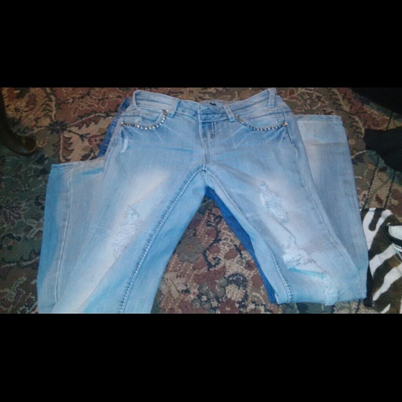 Blue jeAns sz 3 - Picture 2 of 3