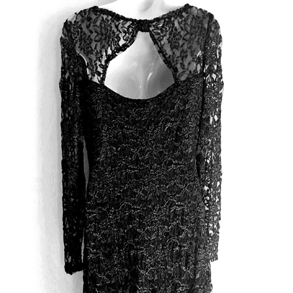 LONG SLEEVE Lace Dress - Picture 2 of 3