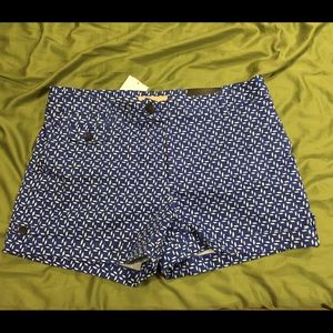 Blue and white pattern shorts