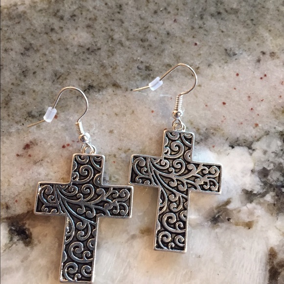 CROSS DANGLE EARRINGS