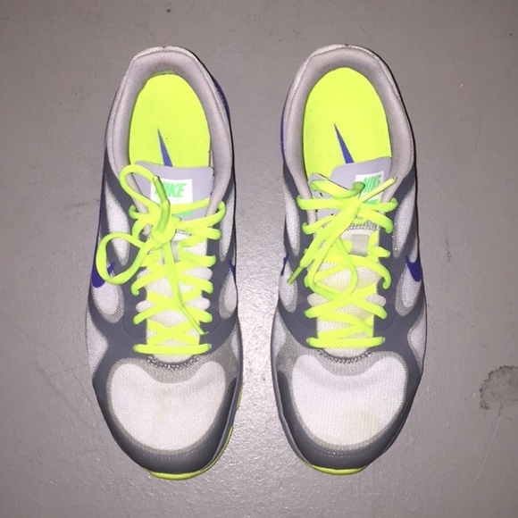 Nike Dual Fusion running shoes
