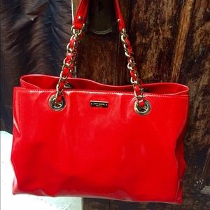 qatar cabin bolsagage size