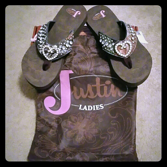 Justin flip flops