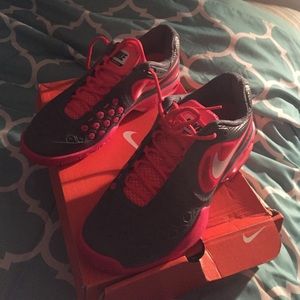 Nike tennis shoes