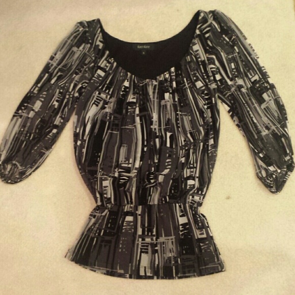 Karen Kane blouse - Picture 4 of 4