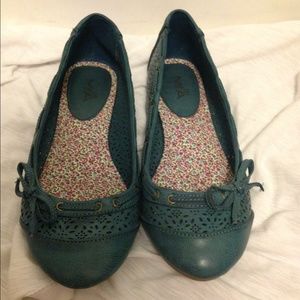Teal flats