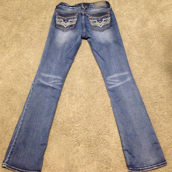 Hydraulic jeans. - Picture 2 of 4
