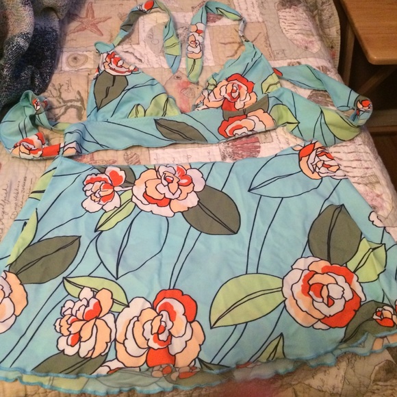 Blue print Victoria secret bathing suit