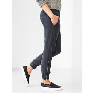 GAP grey joggers
