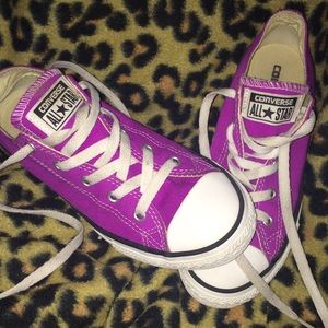 Kids converse all stars!! Size 2 purple