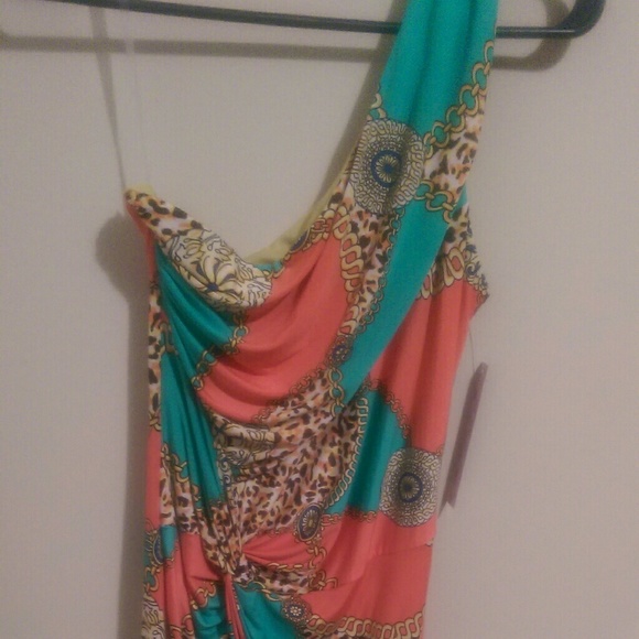 Cocktail dress - Picture 1 of 3
