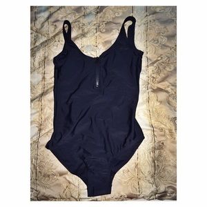 One piece swimsuit