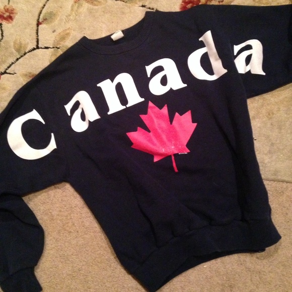 Canada sweatshirt
