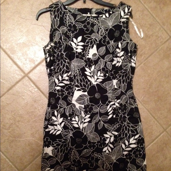 Spring / summer dress