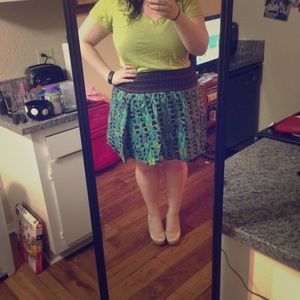 Multicolor skirt with 2 cotton shirts(pink&green)