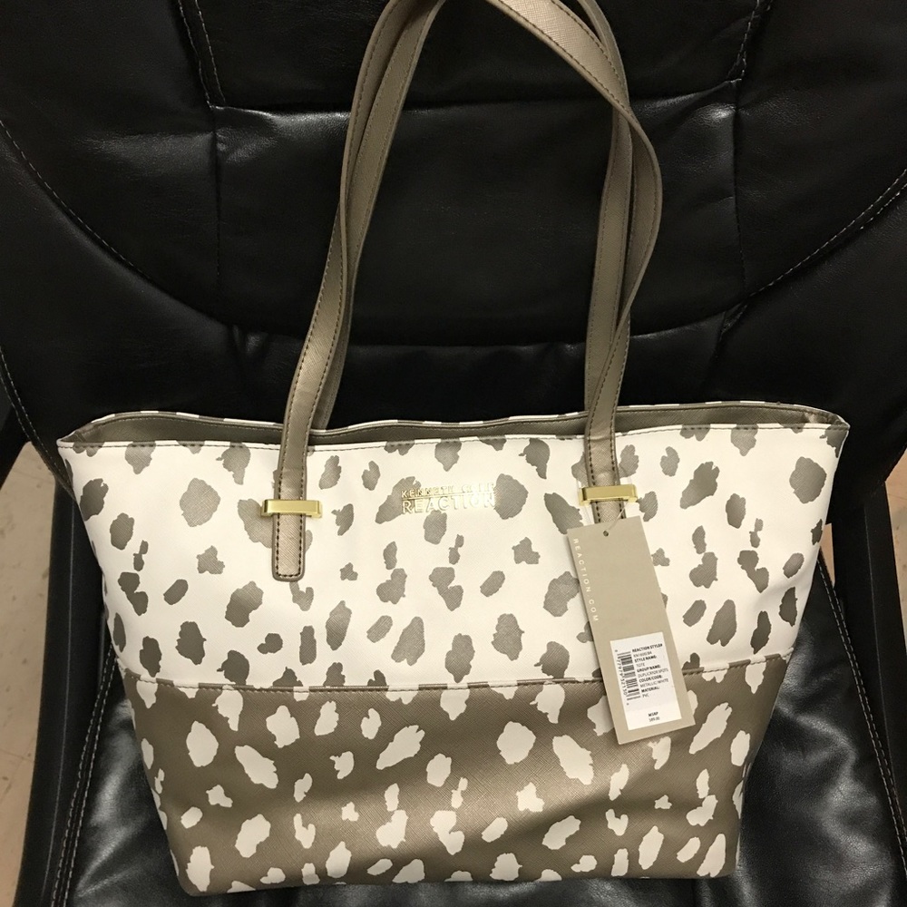 NWOT Kenneth Cole Reaction Metallic White PVC Tote - Picture 3 of 7