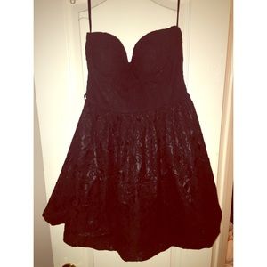 Sweetheart neckline dress