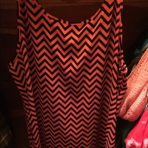 Chevron bow-back dress