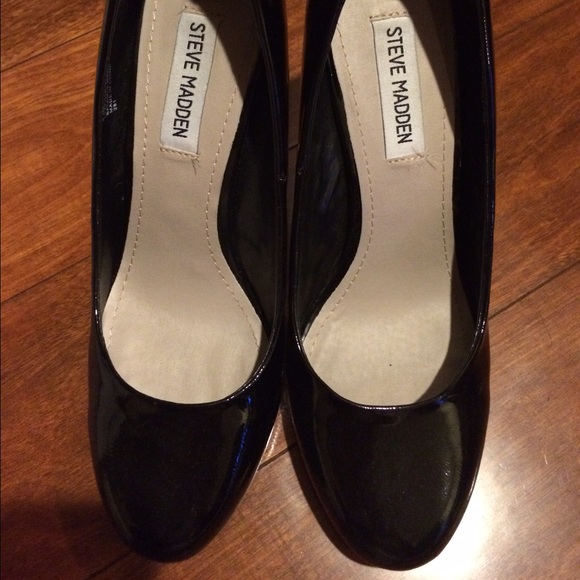 Steve Madden pumps - Picture 2 of 4