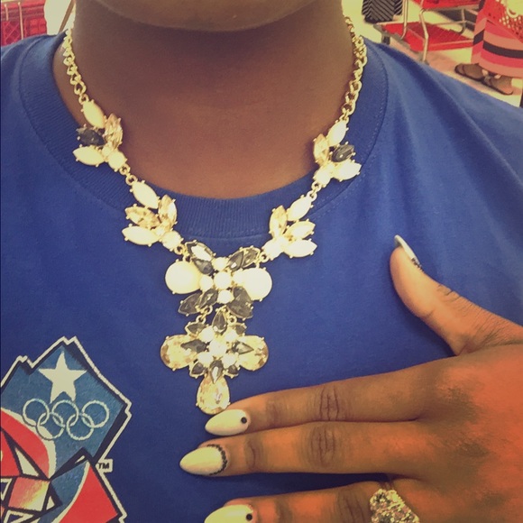 Flashy Necklace