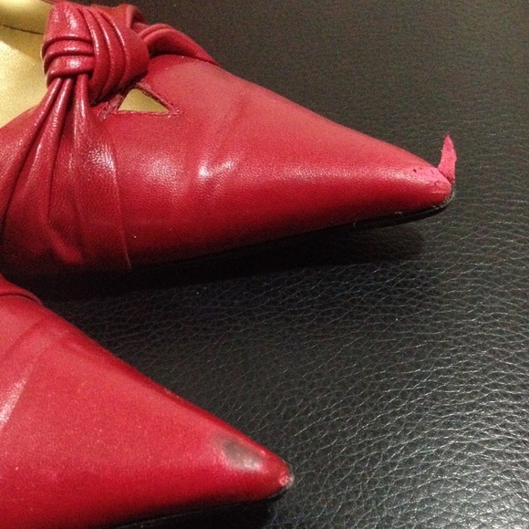Red Pumps - Picture 3 of 4