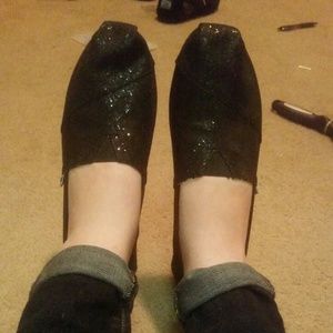 Black Sparkle Toms