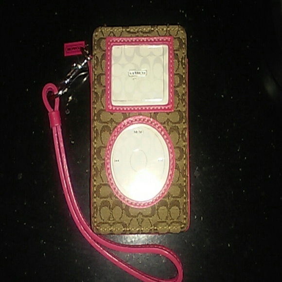 iPOD CASE ONLY.. NO iPOD