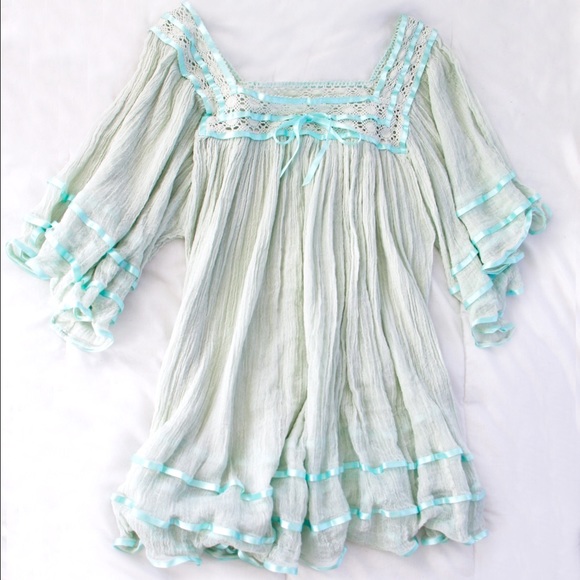 Jen's Pirate Booty Janice Tunic in seafoam