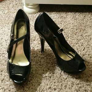 Black heels