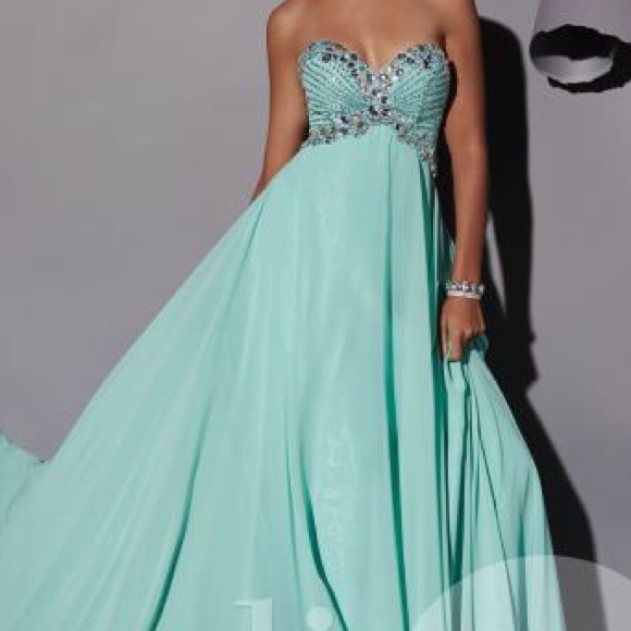 Studio 17 Seafoam Prom Dress