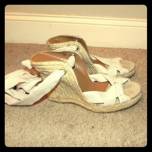 Tie-up Espadrilles - Wedge Sandal