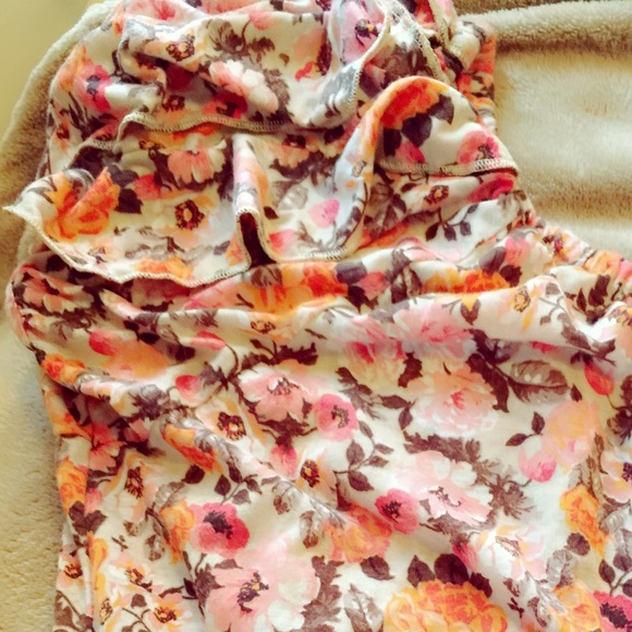 Half shoulder floral  Spring Dress🌺🌼 - Picture 3 of 3