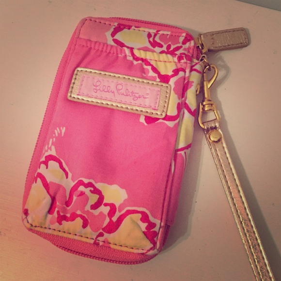 Lilly Pulitzer wristlet