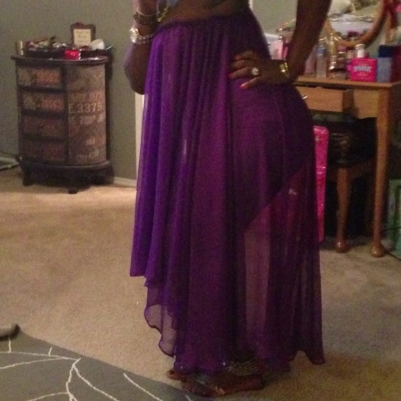 Dress - Picture 2 of 2