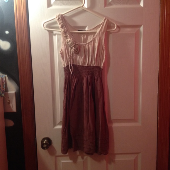Brown & Cream colored dress