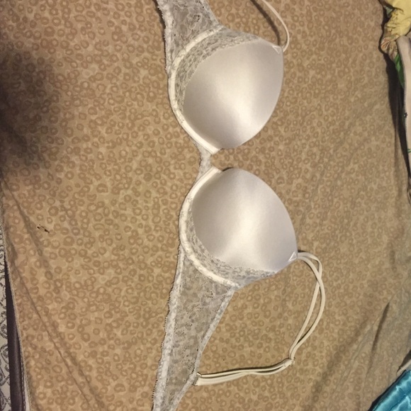 Heartbreak bombshell bra