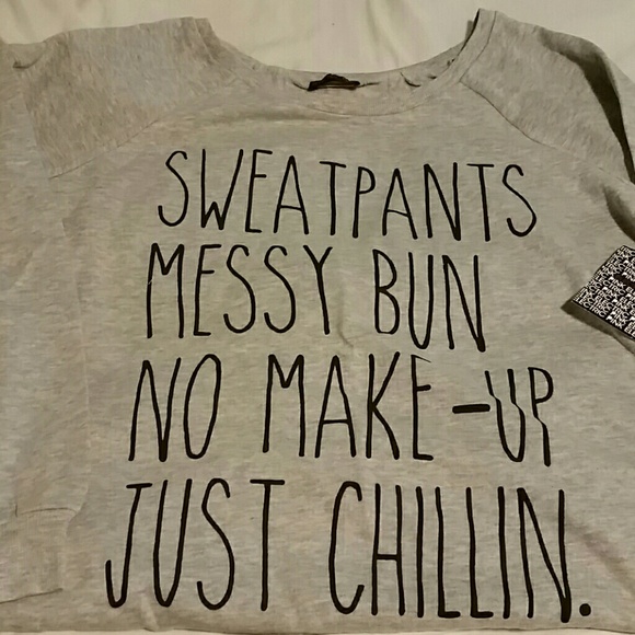 Sold Nwt lazydays scoop neck oversized sweatshirt! - Picture 1 of 2