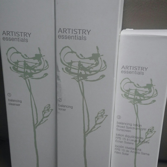 Artistry essentials balancing set