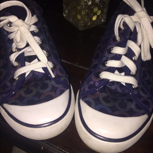 Purple Lace Up Sneakers🎀new List🎀