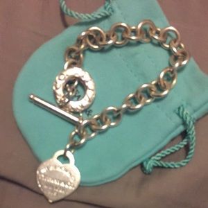 Return To Tiffany Heart Toggle necklace & bracelet