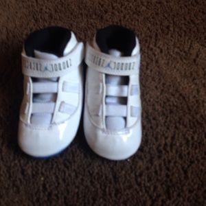 11s legend blues Baby size (4c) good condition