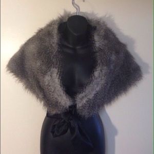 White House Black Market Faux Fur Wrap