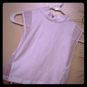 ADORABLE Forever 21 Zip-Up Crop Tank